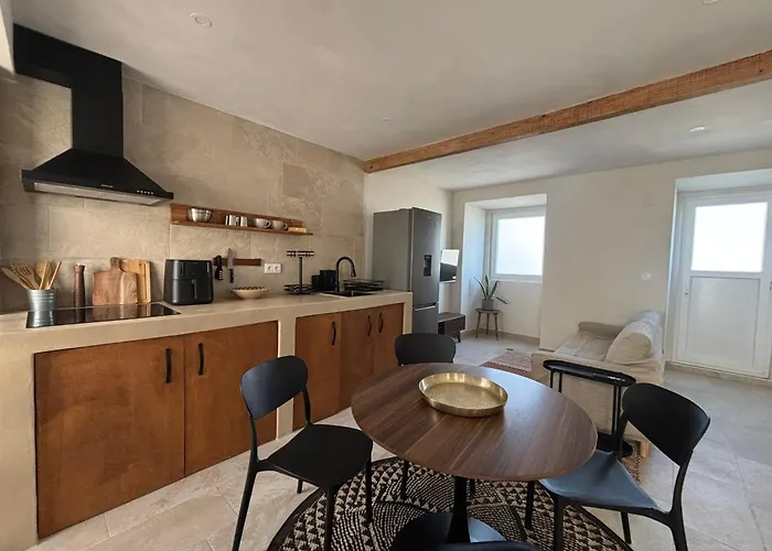 Templlo Residences Cozy Coastal Private Near Lisbon