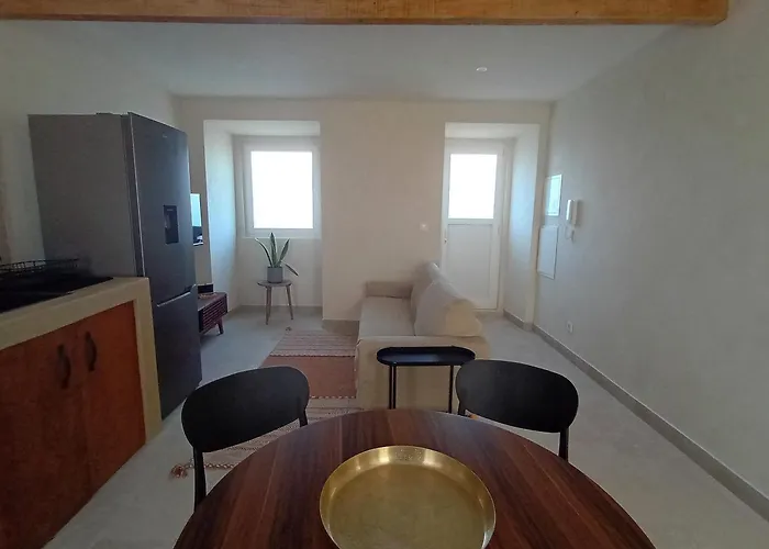 Templlo Residences Cozy Coastal Private Near Lisbon